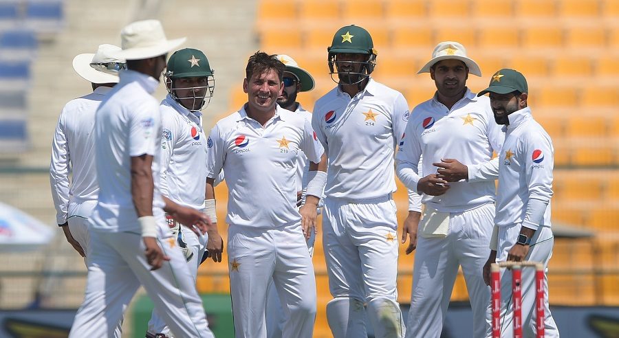 Pakistani Cricketers Yasir Shah celebrates after taking his second wicket, Pakistan v Sri Lanka, 1st Test, 1st day, Abu Dhabi, 28 September, 2017 Photo Courtesy: ESPN Cricinfo ©Tom Dulat/Stringer, Yasir Shah’s Brilliant Hundred, Mohd. Amir Wahab Riaz Yasir Shah Fakhar Zaman and Mohd. Hafeez, Yasir Shah Sarfaraz Ahmed