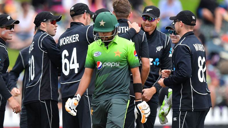 Pakistan lost to New Zealand, New Zealand Tri-Nation Series, #NZvsPAK #Iftimania, #PAKvsNZ T20 series