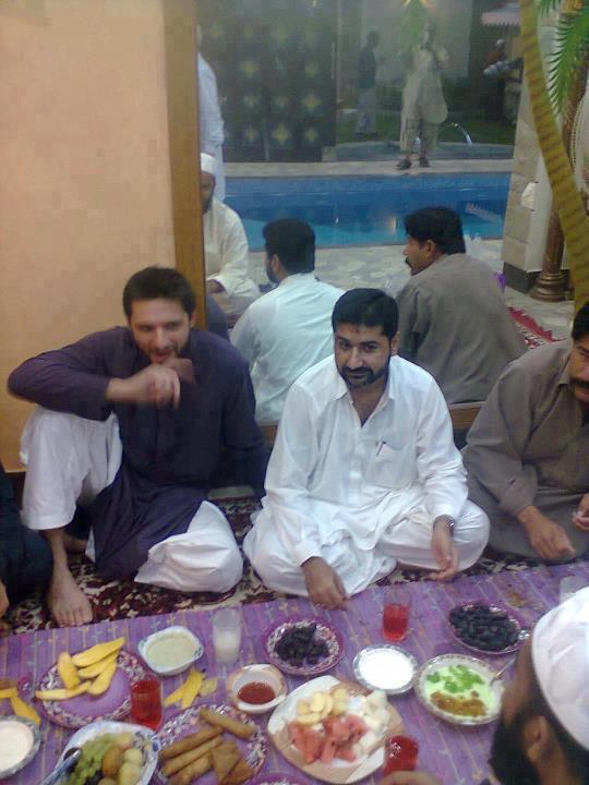 uzair baloch shahid afridi