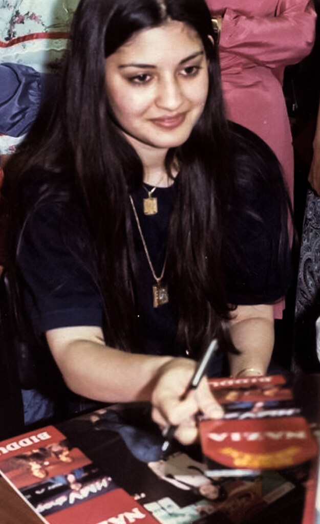 nazia hassan