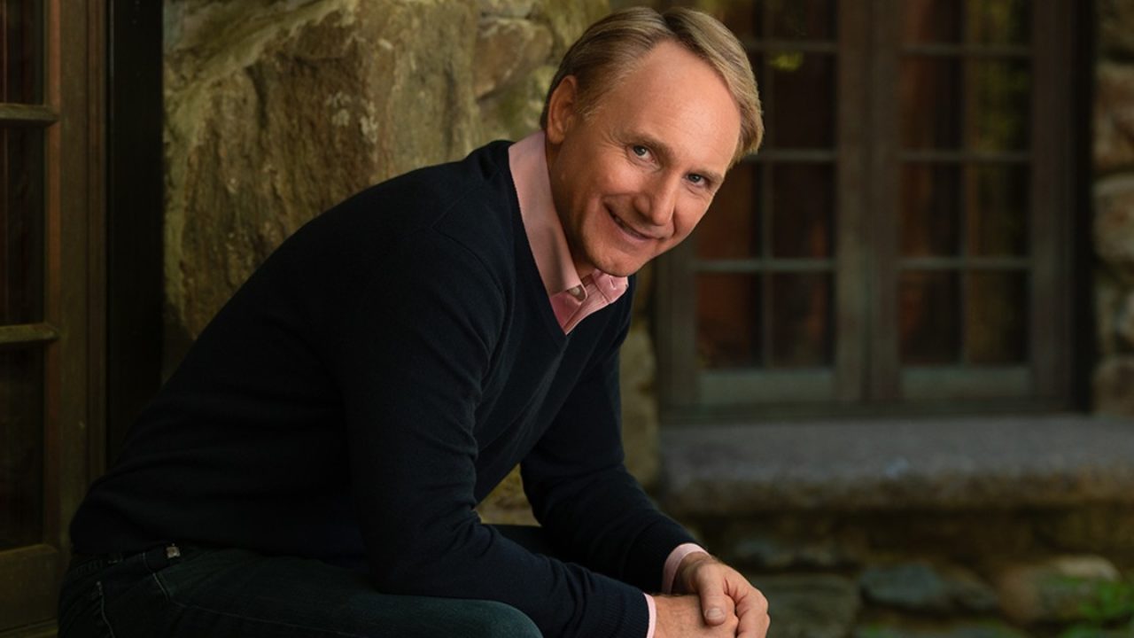 Dan Brown