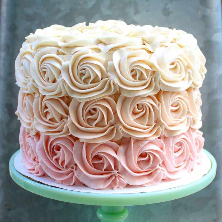 buttercream frosting cake