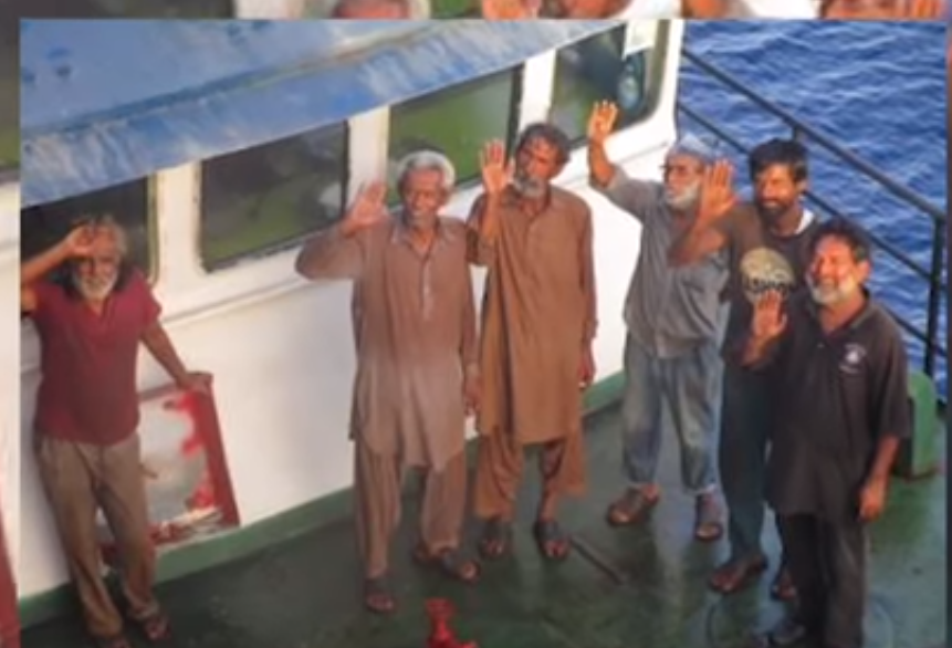 sailors of the tug boat Mahr