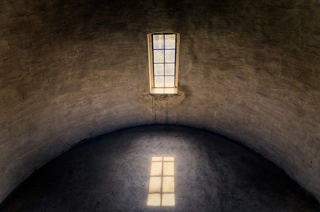 Room with window