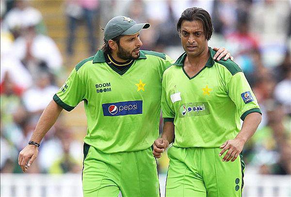 Shahid Afridi Shoaib Akhtar Shan Shahid, Kamran Akmal and Shoaib Akhtar